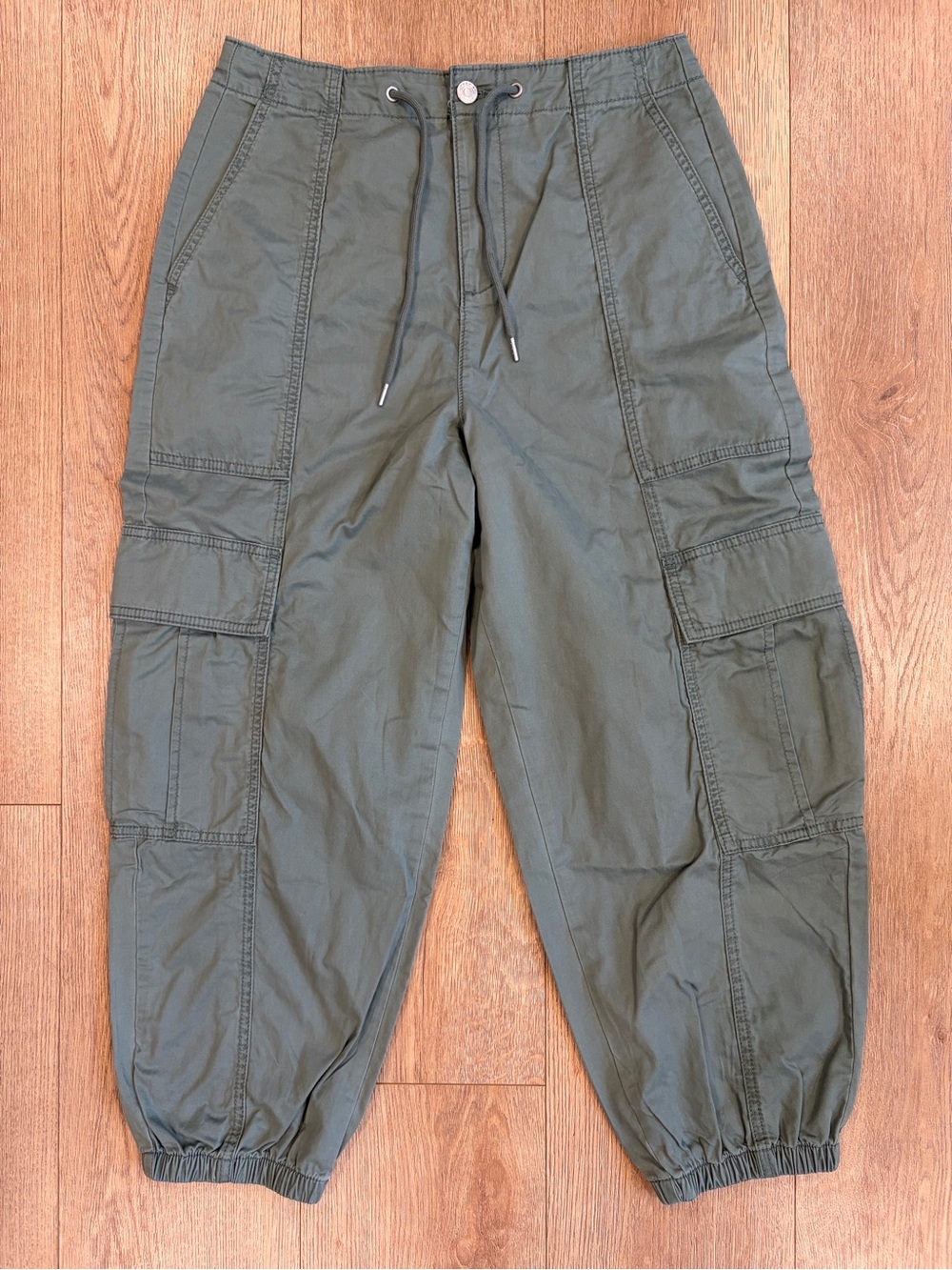 Scoop Barrel Leg Olive Cargo Jogger Pants Women’s XS